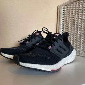 Adidas ultraboost 22